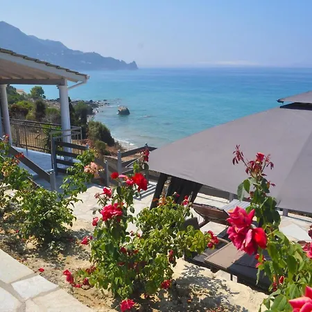 Villa Villa Philippos On Dechoumenes Beach - Agios Gordios, Corfu *