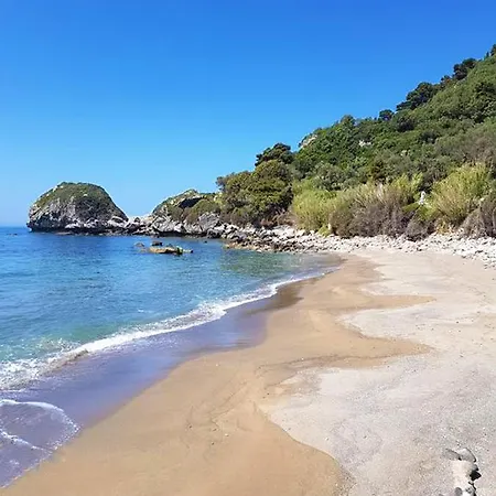 Villa Philippos On Dechoumenes Beach - Agios Gordios, Corfu Villa